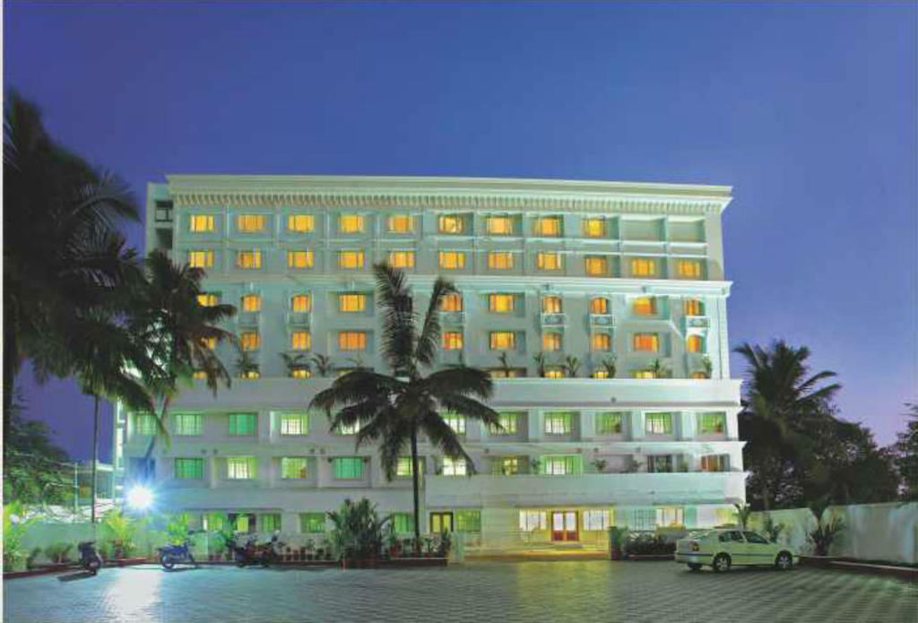 Hotel Airlink Castle Nedumbassery Exteriér fotografie